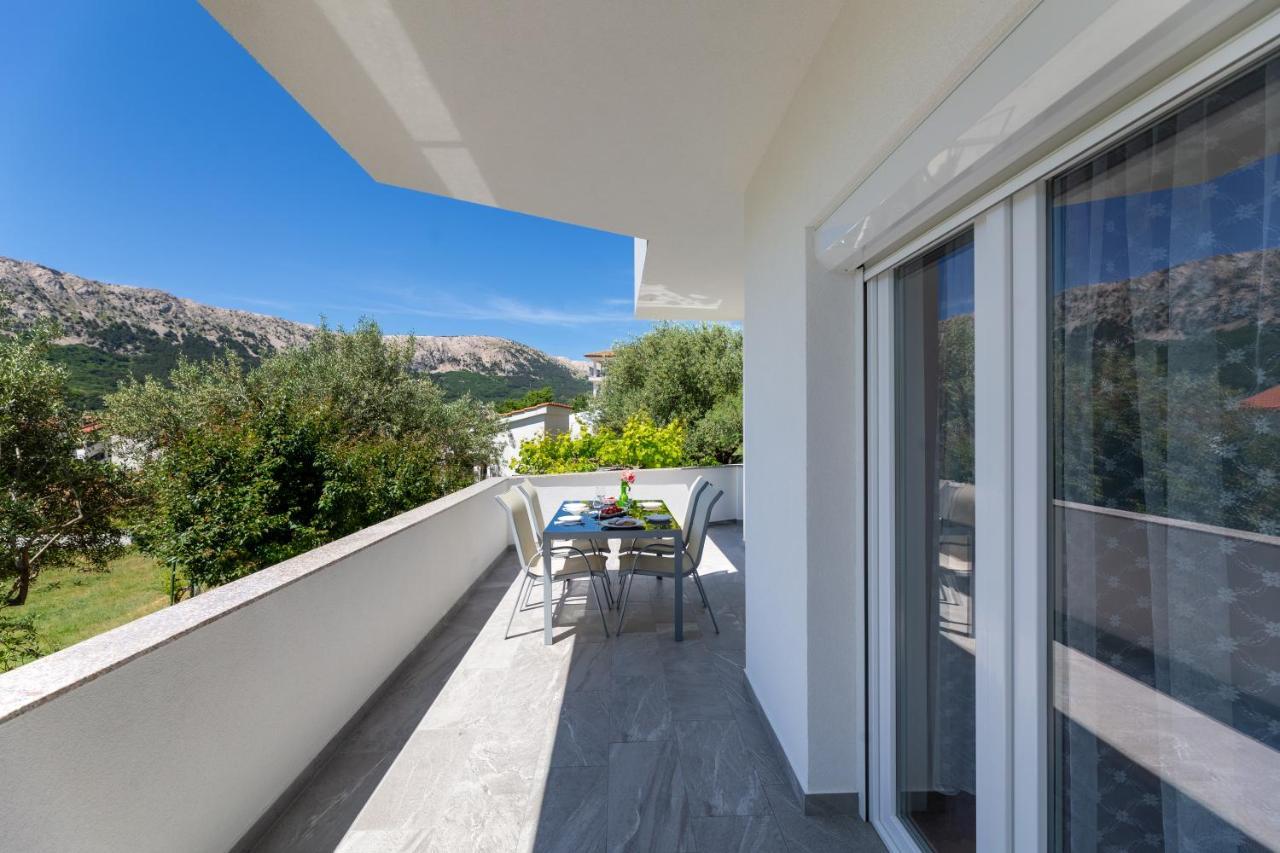 Apartments Lucija Baska  Exterior photo
